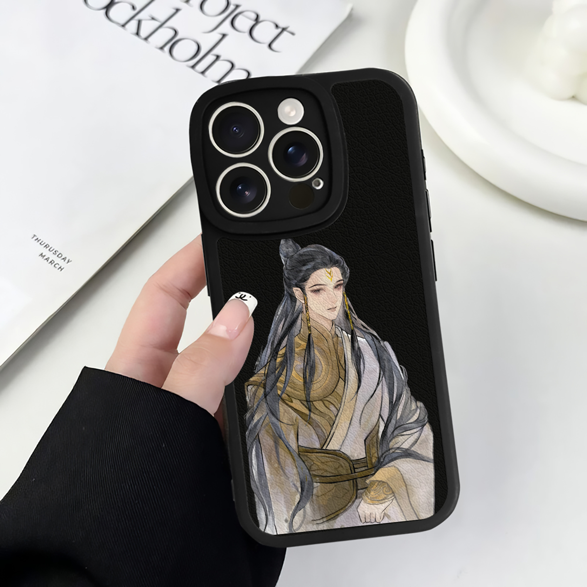 （画像用） Ne Zha 2 ナタ 魔童の大暴れ 【iPhone 16シリーズ対応】シリコンスマホケース（レザー調） 材質：シリコン